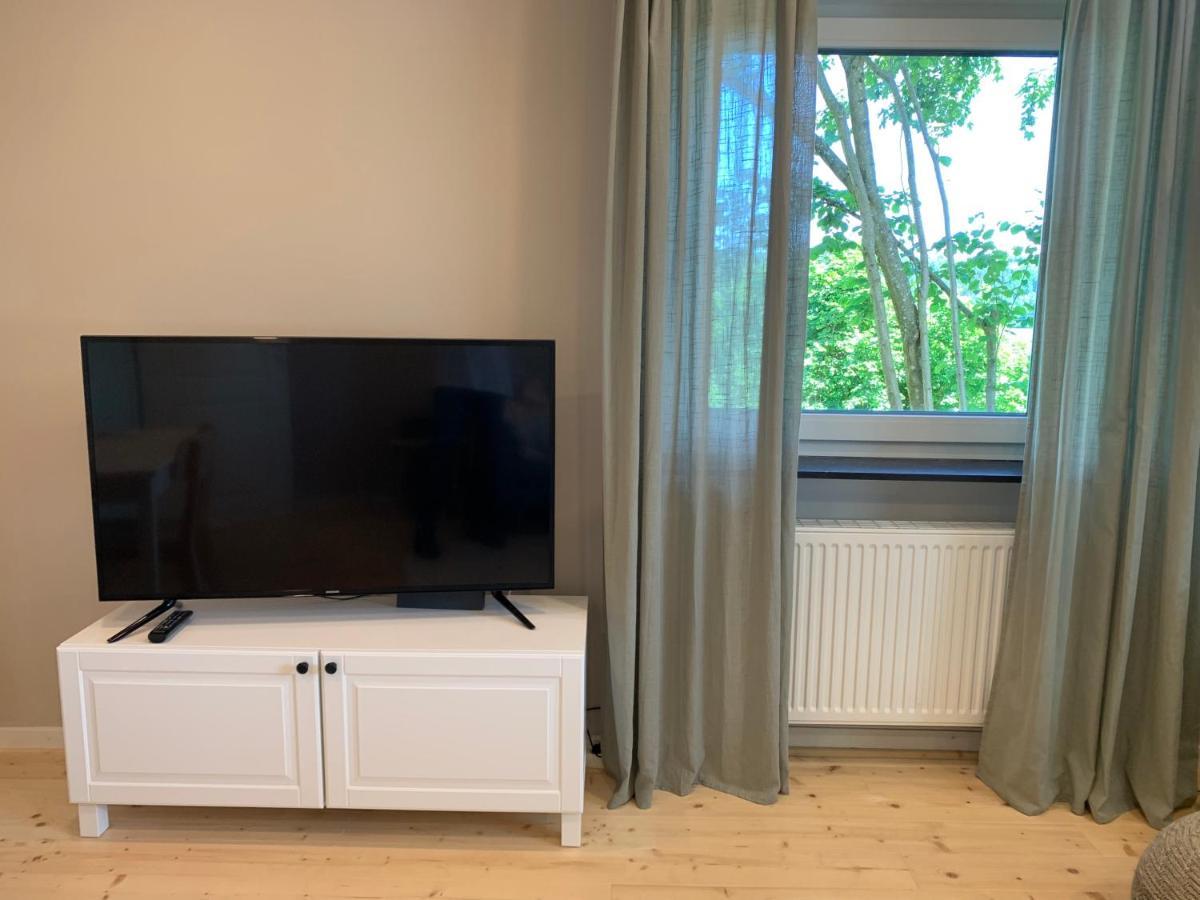 Moderne Wohnung Im Gruenen Mit Privatem Garten Donaueschingen Eksteriør billede